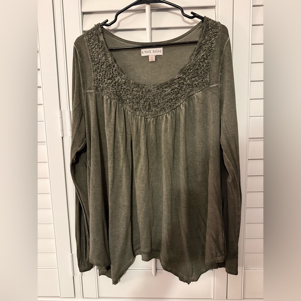 🫒Knox Rose Olive Long Sleeve Top - Size M🫒